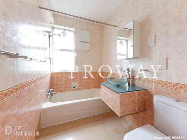 Pok Fu Lam - Scenic Villas 07