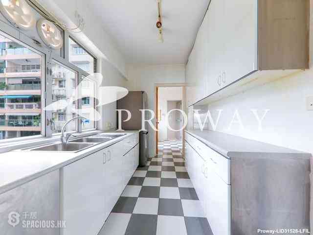 Pok Fu Lam - Scenic Villas 11