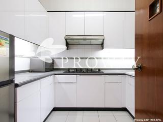 Mid Levels Central - Hillsborough Court 07