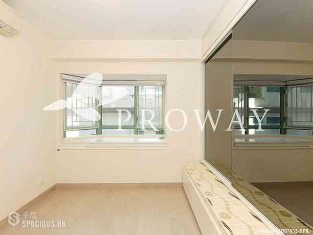 Mid Levels Central - Goldwin Heights 06
