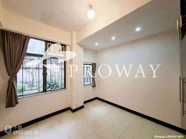 Mid Levels Central - Right Mansion 08