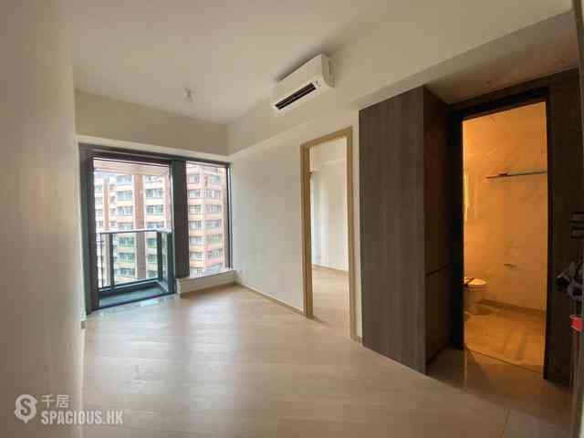 Shek Tong Tsui - Novum West 12