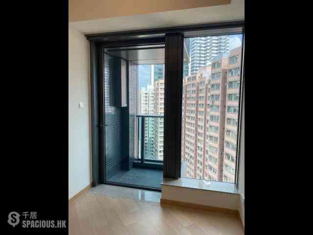 Shek Tong Tsui - Novum West 19