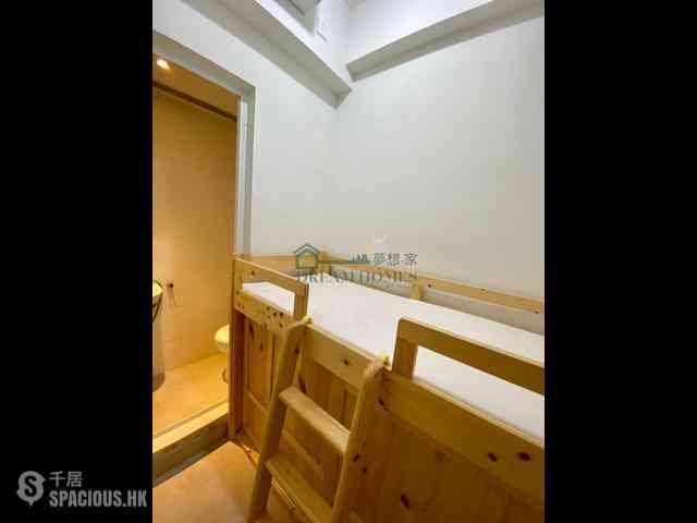 Sai Ying Pun - The Summa 08