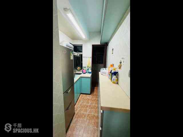 Kennedy Town - Leader House 02