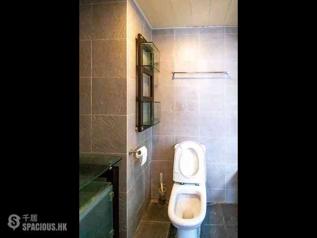 Mid Levels West - Rowen Court 07