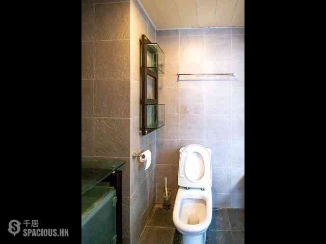 Mid Levels West - Rowen Court 07