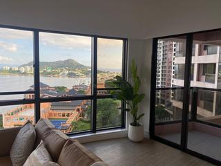 Stanley - Pacific View 03
