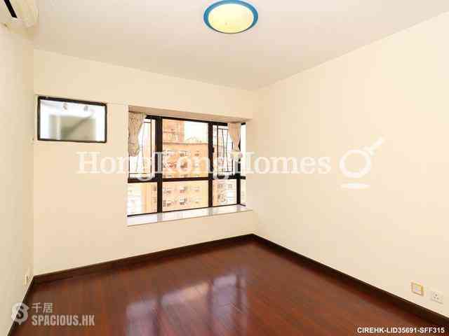 Mid Levels Central - Elegant Terrace 05