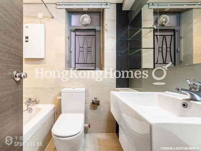 Sai Wan Ho - Grand Promenade 11