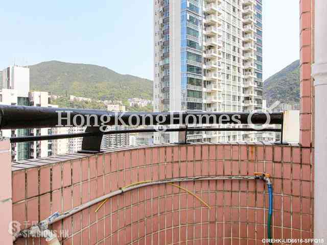 Yau Yat Chuen - Village Gardens Phase 1 09