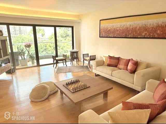 Mid Levels Central - Garden Terrace 01