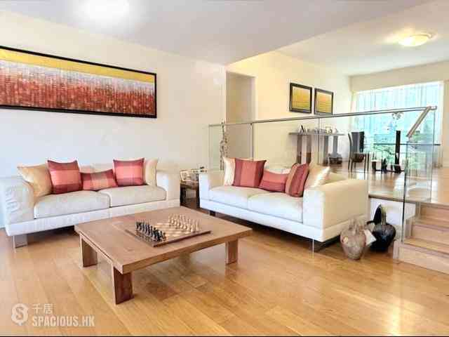 Mid Levels Central - Garden Terrace 04