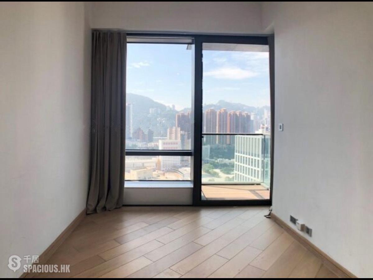 Causeway Bay - Jones Hive 01