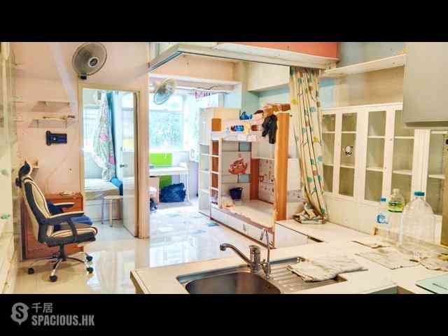 灣仔 - 摩理臣山道15-17號 09
