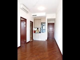 Wan Chai - The Avenue Phase 2 02