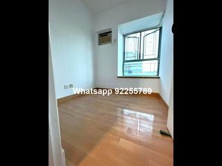 Sheung Wan - Queen's Terrace 05
