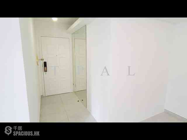 North Point - Island Place 03