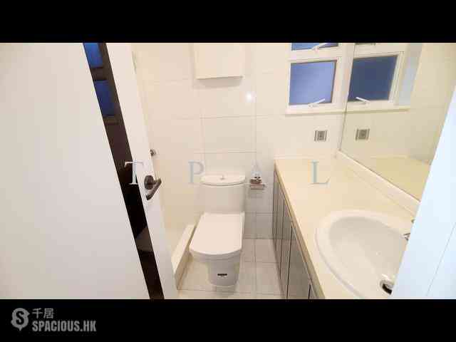 North Point - Island Place 06