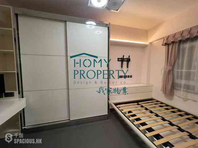 Sheung Wan - On Wing Building 05