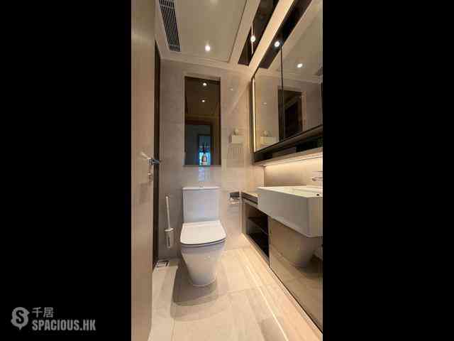 Wong Chuk Hang - The Southside Phase 1 Southland Tower 2A 06