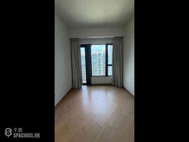 Wong Chuk Hang - The Southside Phase 1 Southland Tower 2A 08