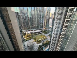 Wong Chuk Hang - The Southside Phase 1 Southland Tower 1B 08