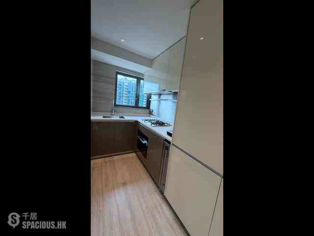 Wong Chuk Hang - The Southside Phase 1 Southland Tower 2A 04