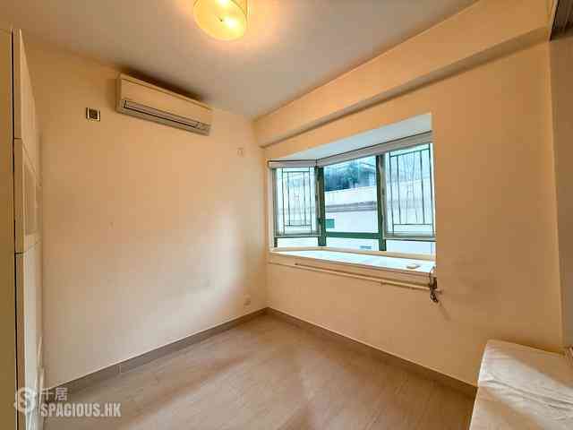 Mid Levels Central - Goldwin Heights 09