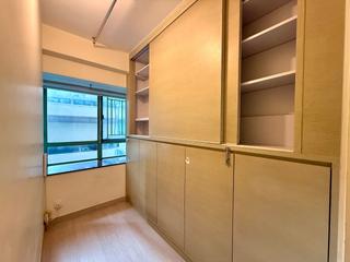 Mid Levels Central - Goldwin Heights 10