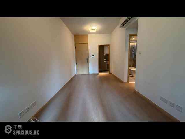 Wong Chuk Hang - The Southside Phase 2 La Marina Tower 2B 08