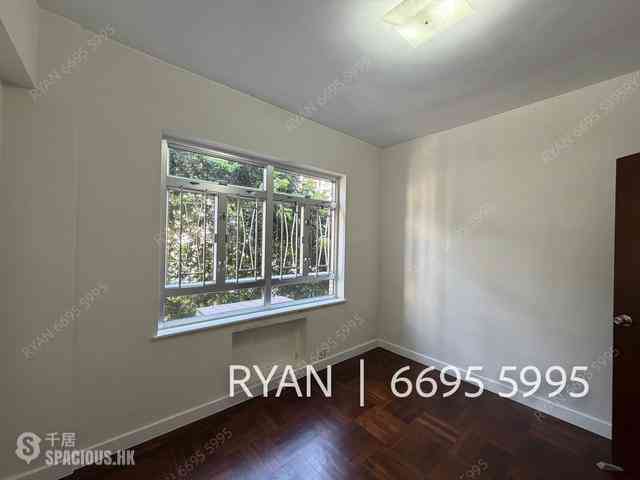 Happy Valley - 9, Broom Road 11