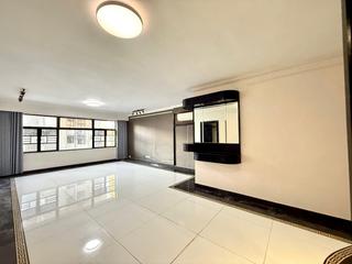Mid Levels West - Parkway Court Block B 03