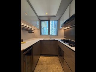 Wong Chuk Hang - The Southside Phase 2 La Marina Tower 1A 09