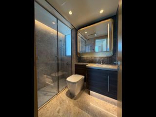 Wong Chuk Hang - The Southside Phase 2 La Marina Tower 1A 12