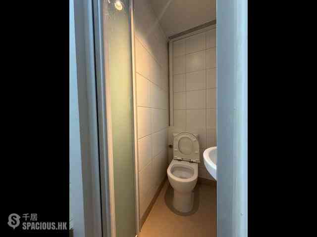 Wong Chuk Hang - The Southside Phase 2 La Marina Tower 1A 16
