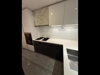 Tseung Kwan O - Capri 10