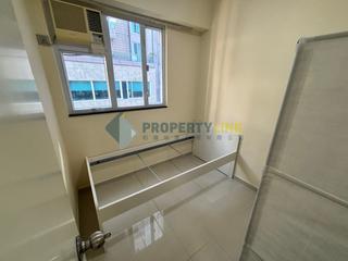 Mid Levels West - Bonanza Court 08