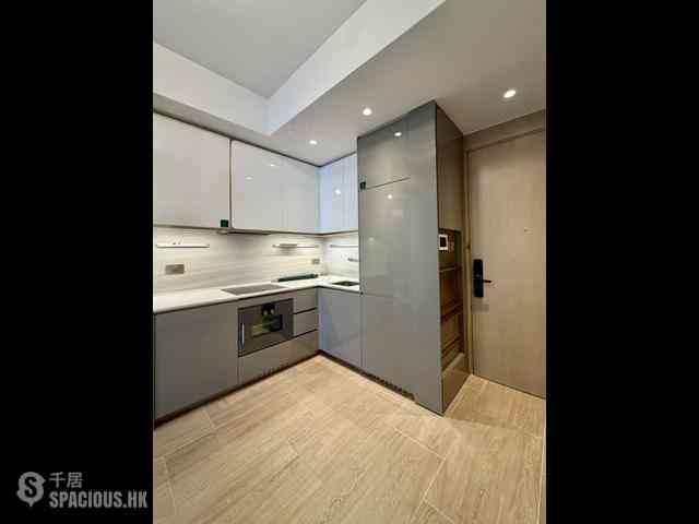 Wong Chuk Hang - The Southside Phase 4B Tower 1B 01