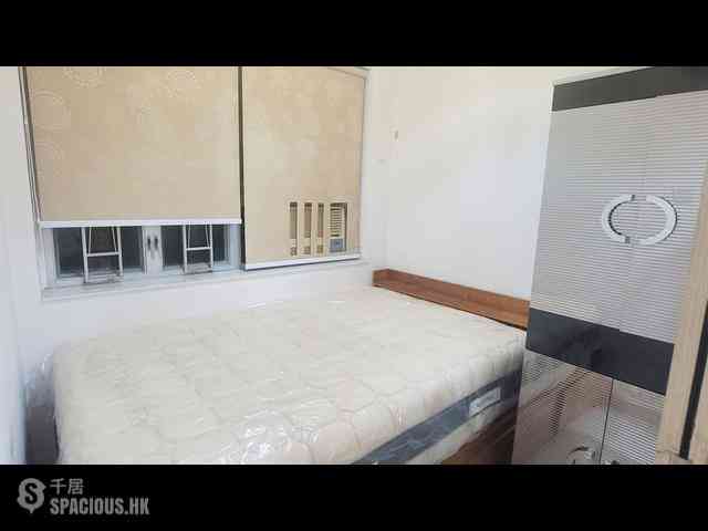 North Point - Hung Fuk Building 02