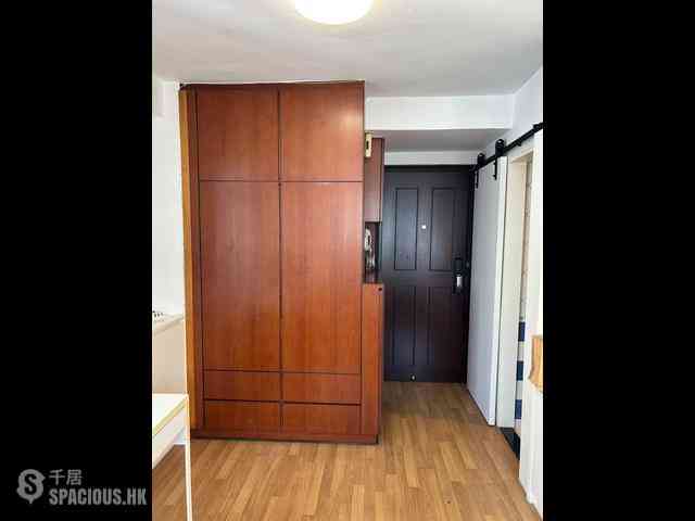Sheung Wan - Evora Building 05