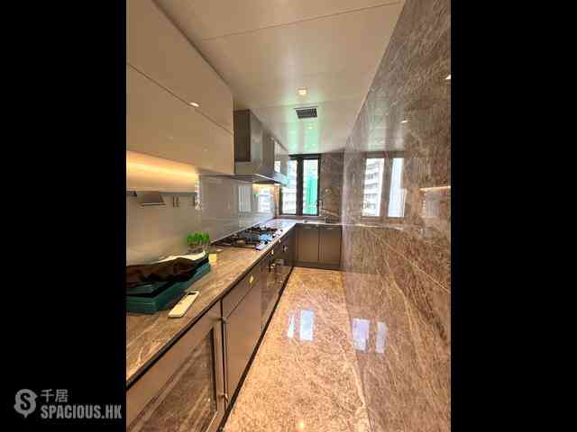 Wong Chuk Hang - The Southside Phase 3C Blue Coast II Tower 3 02
