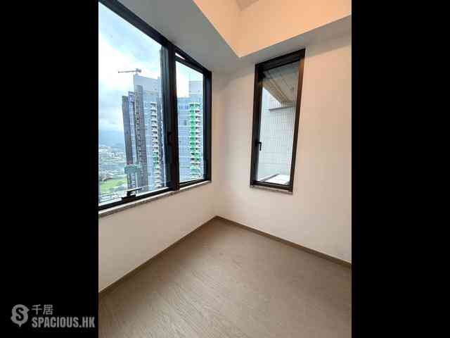 Wong Chuk Hang - The Southside Phase 3C Blue Coast II Tower 5 05