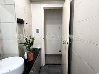 Mid Levels West - Bonanza Court 08