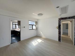 Mid Levels Central - The Grand Panorama 05