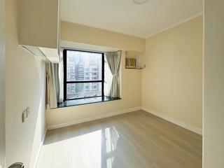 Mid Levels Central - The Grand Panorama 10
