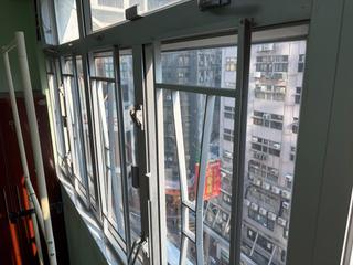Sheung Wan - Des Voeux Building 04