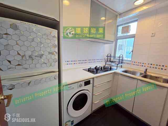 Kennedy Town - The Merton Tower 3 08