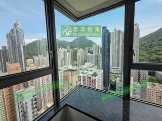 Kennedy Town - The Merton Tower 3 02