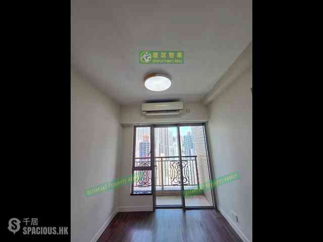 Kennedy Town - The Merton Tower 3 03